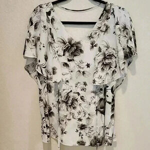 WORTHINGTON Floral Blouse with Rufle detail Size M